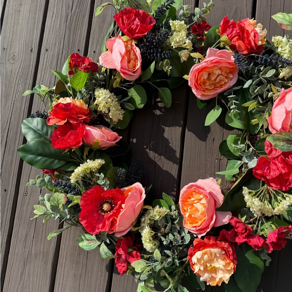 Frontgate Floral Wreath - NWT - Picture 8 of 13